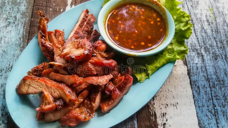 Marinated Beef with Spicy Barbecue Sauce Recipe